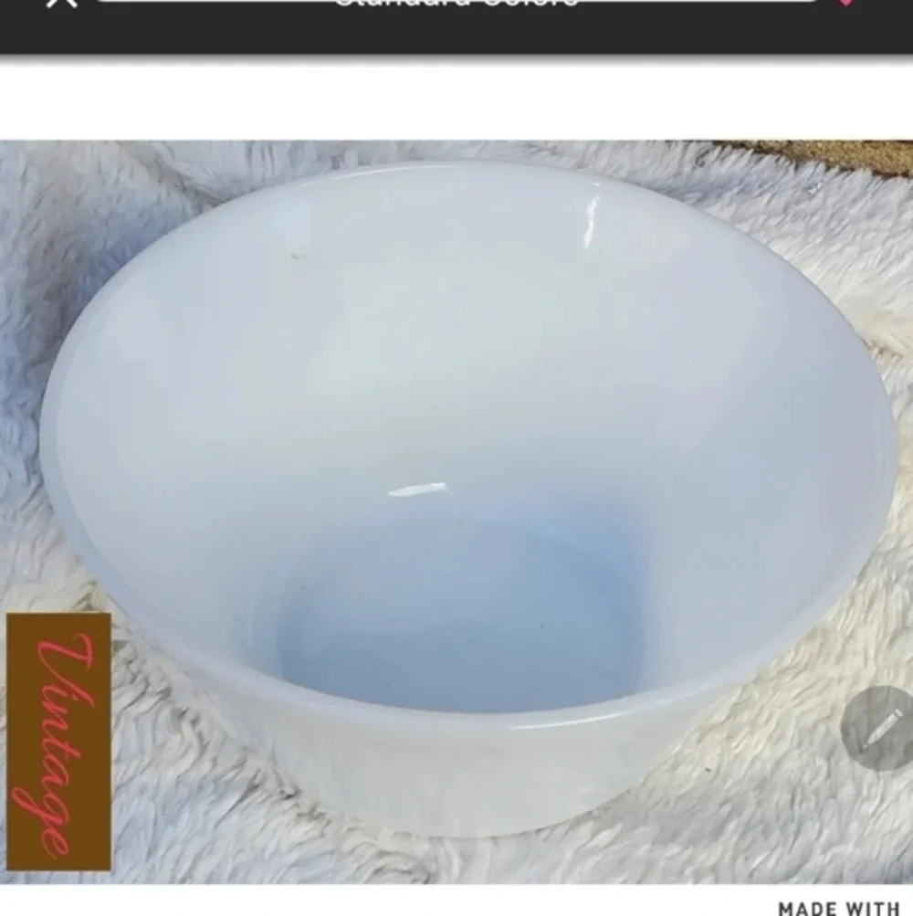 Federal milk glass deep bowl